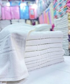 Alternative view of Bath towels